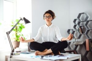Jak dobrze zarządzać czasem w pracy i zachować zdrowy work–life balance