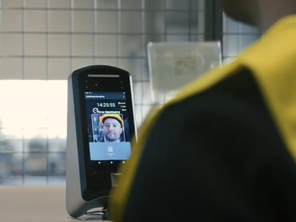 rejestracja czasu pracy QR kodem - Time Harmony (JPG)